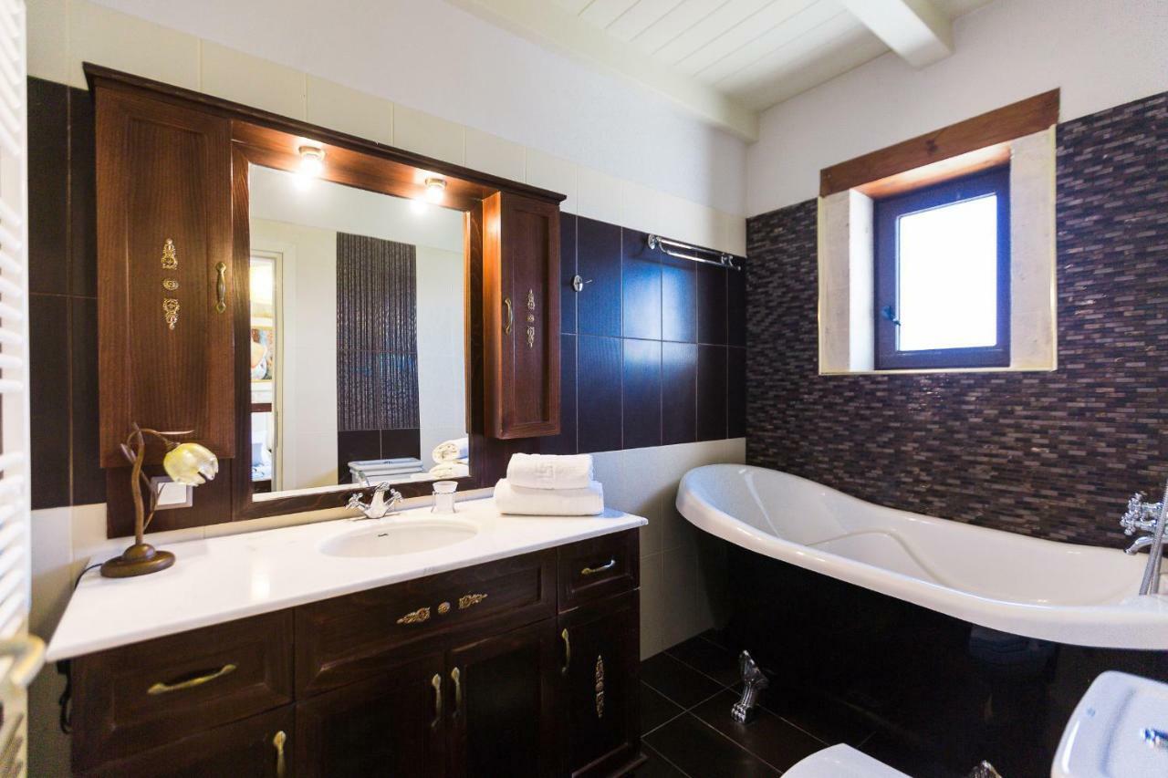 Caramel Villa, With 40M2 Pool & Spa Whirlpool, By Thinkvilla Pánormos المظهر الخارجي الصورة